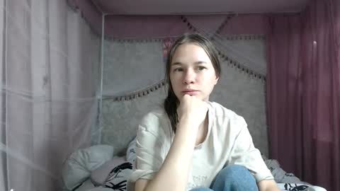 leila_bambi_ online show from November 22, 12:14 pm