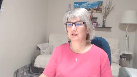 Leila Kinky online show from November 11, 9:44 am