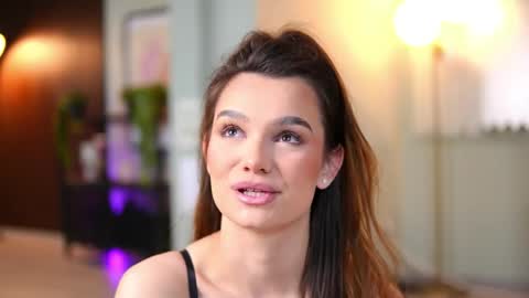 Lena Laurent online show from April 15, 9:34 am