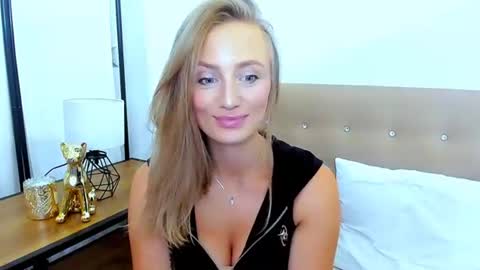 lena_sexi online show from September 14, 6:31 pm