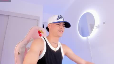 Lenner INDEPENDENT MODEL online show from November 29, 8:49 pm