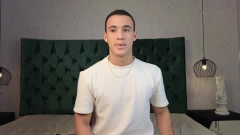 leo online show from January 8, 3:40 am