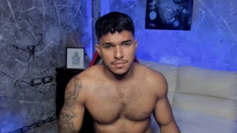 Leo independent model online show from February 13, 3:10 am