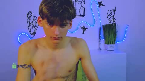 leo_valor online show from February 4, 11:08 pm