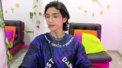 Leo online show from February 18, 12:49 pm