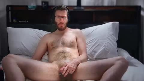 Snapshot of leobiggy227 chatting on January 31, 11:56 am LeoBiggy online show from January 31, 11:56 am