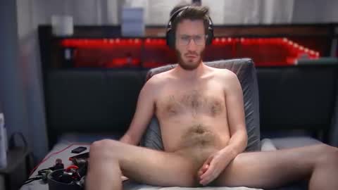 Snapshot of leobiggy227 chatting on March 9, 10:30 am LeoBiggy online show from March 9, 10:30 am