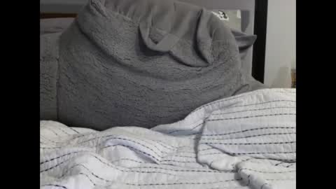 leologan online show from January 19, 11:12 am