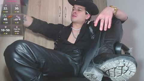 iam leonal online show from October 21, 7:06 pm