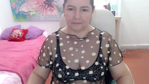 leonela   online show from January 12, 2:51 am