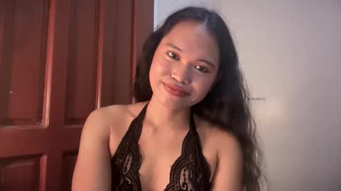 Jenn online show from March 5, 12:30 am