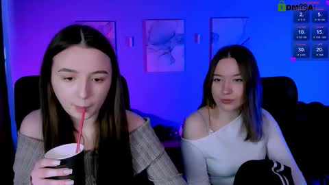 leslie_bird online show from March 16, 10:08 am