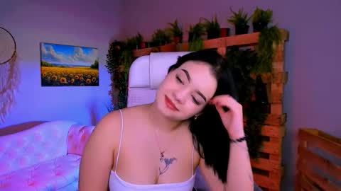 LeslieRowe online show from October 30, 5:24 pm