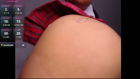 lesly online show from October 25, 10:32 pm