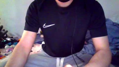 neoglo online show from December 22, 11:20 pm