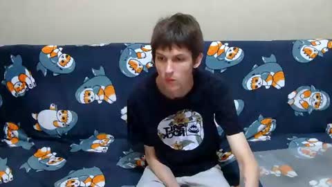 lester_broo online show from August 2, 7:37 pm