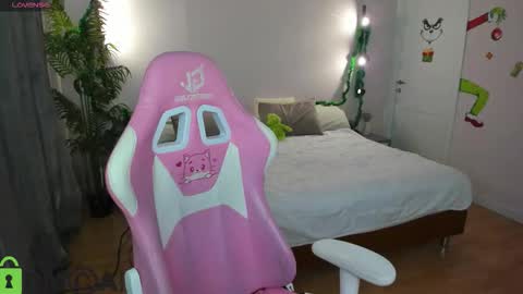 Lesya  online show from December 16, 9:15 am