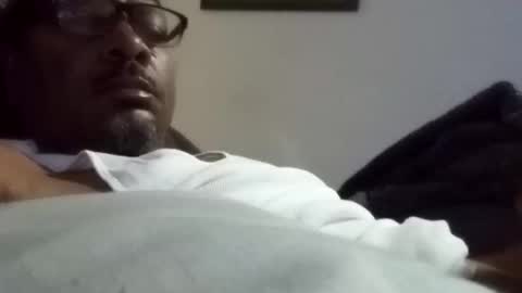 letmegetsum2 online show from November 1, 10:25 am