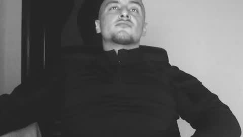 lev1ngston online show from September 26, 1:35 am