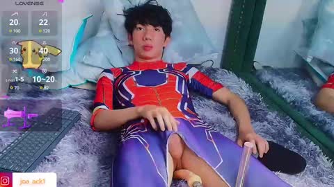 Levi  online show from March 11, 6:19 pm