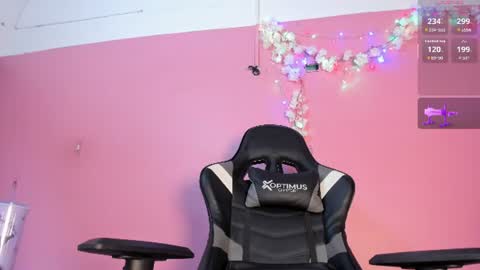 xiara online show from June 27, 10:38 pm