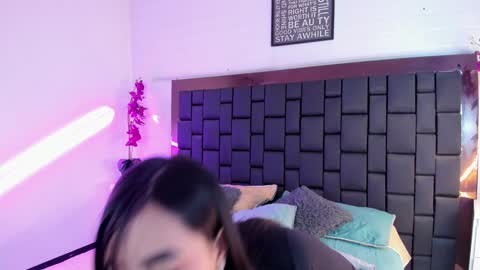 Snapshot of lexi_howard_ chatting on January 14, 3:22 am Lexi Howard  online show from January 14, 3:22 am