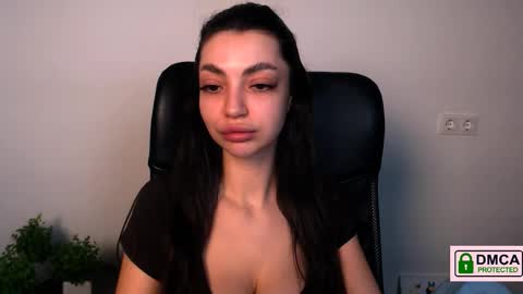 Alexia online show from November 21, 2:48 pm