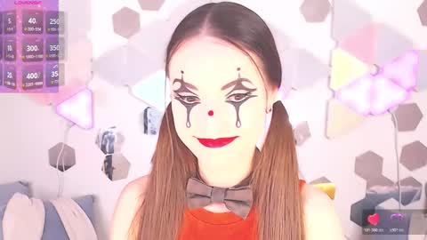 Alexia online show from November 8, 10:35 pm