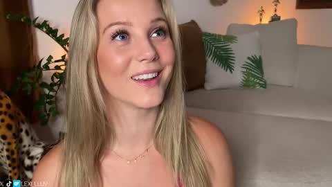 Lexi online show from November 5, 4:03 am