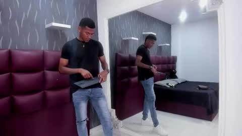 Lexi  Derek online show from October 13, 7:05 pm