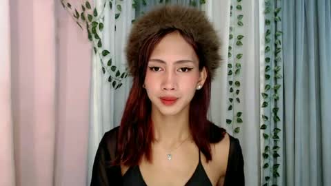 lexie_loveee online show from June 23, 5:04 am