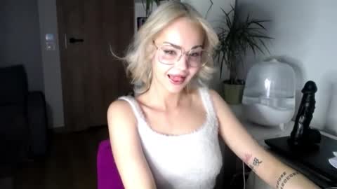 Lexie online show from March 26, 10:04 pm