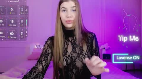 LexieSugar online show from November 18, 4:32 pm