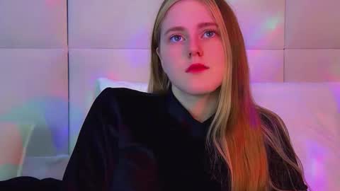 Lexi online show from February 27, 6:50 am