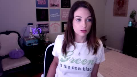 Snapshot of lexwyoex chatting on October 8, 4:57 pm lexwyoex online show from October 8, 4:57 pm