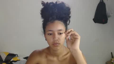 lolita online show from March 7, 1:40 pm