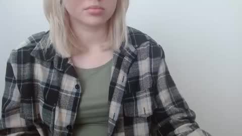 Leyla online show from April 15, 6:06 am