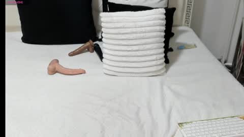 leyla online show from February 22, 6:28 am