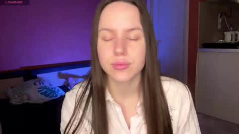 Adeline Di or just cute girl3 online show from February 15, 7:12 pm