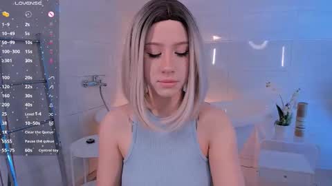 Lisa online show from November 21, 3:48 am