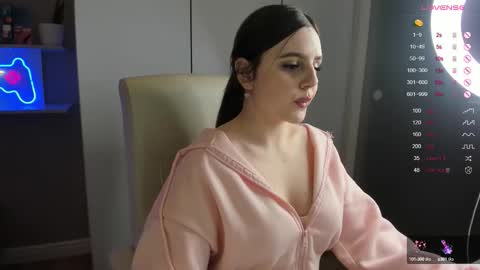 Lia online show from October 4, 1:42 pm