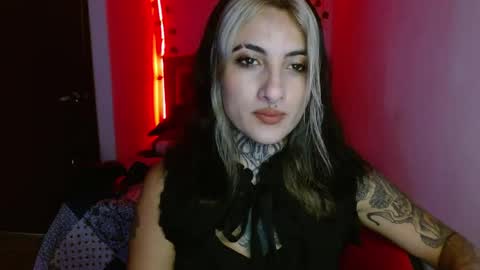 lia spicy   ig online show from April 2, 2:02 pm