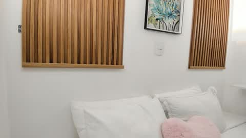 Lia online show from December 14, 3:46 am