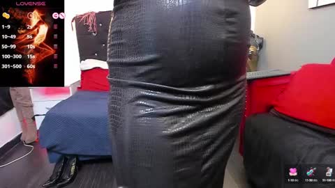 Lia Taylor online show from February 5, 12:38 pm