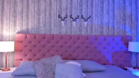 liaa turner  online show from January 6, 8:13 pm