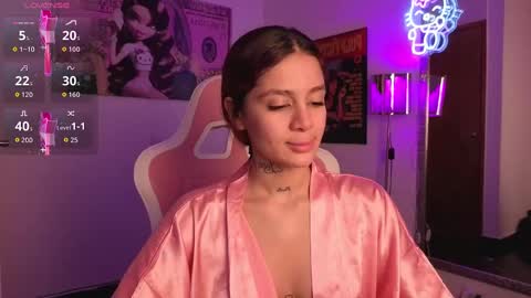 Snapshot of liabutera chatting on October 6, 2:35 pm Lia Butera online show from October 6, 2:35 pm