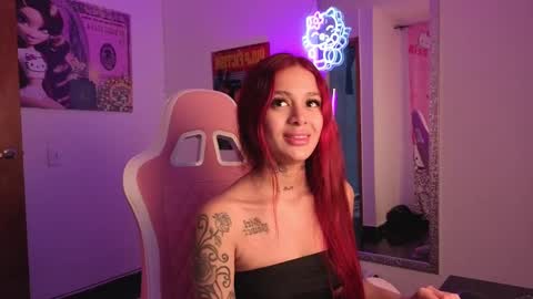 Snapshot of liabutera chatting on October 14, 3:26 pm Lia Butera online show from October 14, 3:26 pm