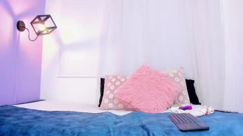 Lia Conor  online show from July 31, 7:04 pm