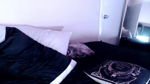 Snapshot of liadivina chatting on January 18, 2:23 pm Lia Divina online show from January 18, 2:23 pm