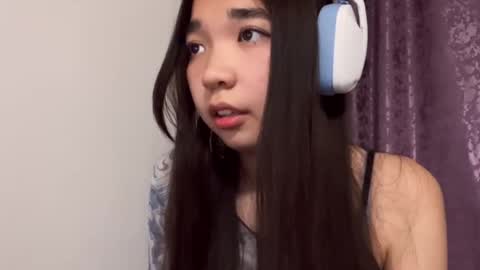 liaisonx_rosa online show from November 12, 3:25 pm